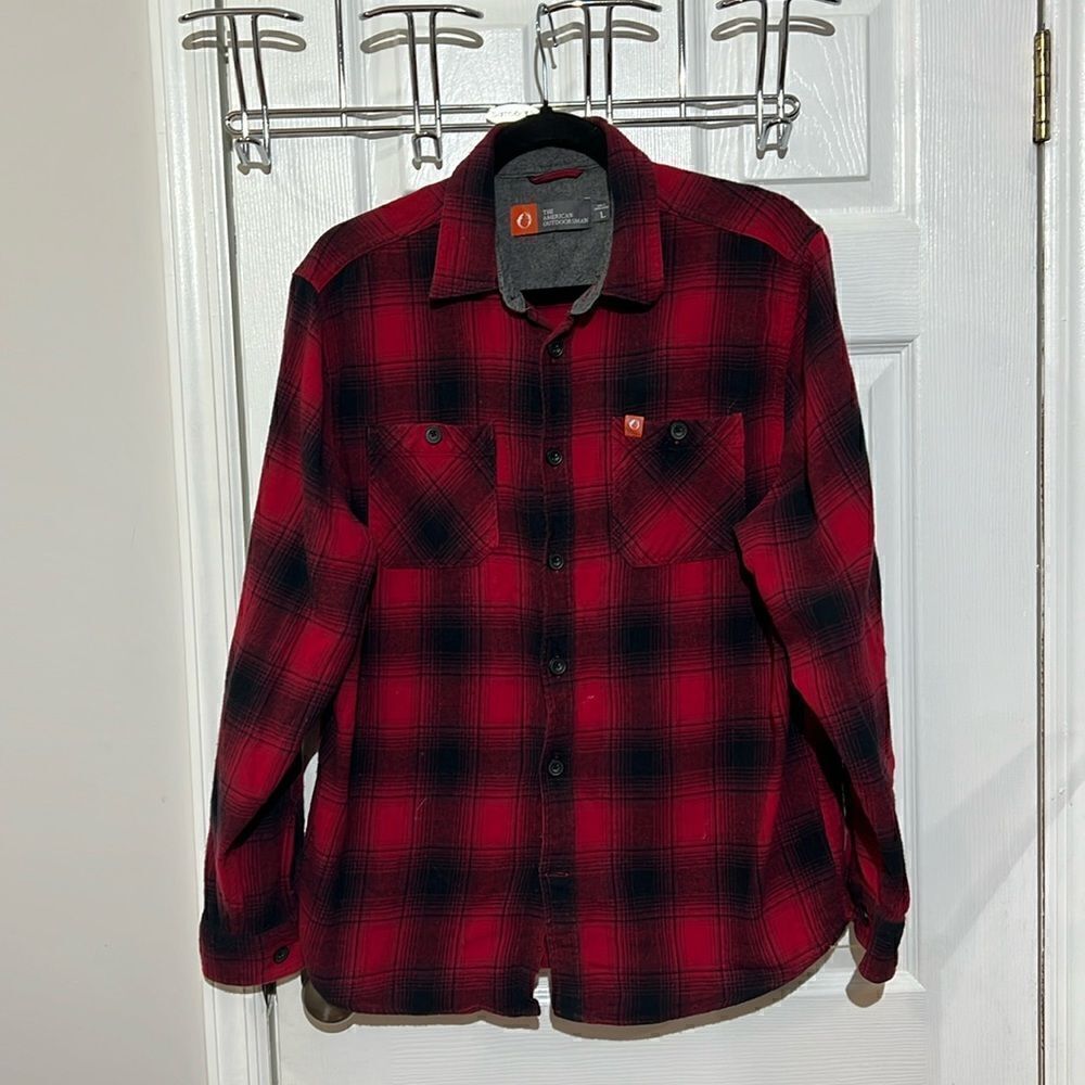 The American Outdoorsman Flannel Shirt Mens Red Black Buffalo Plaid Large